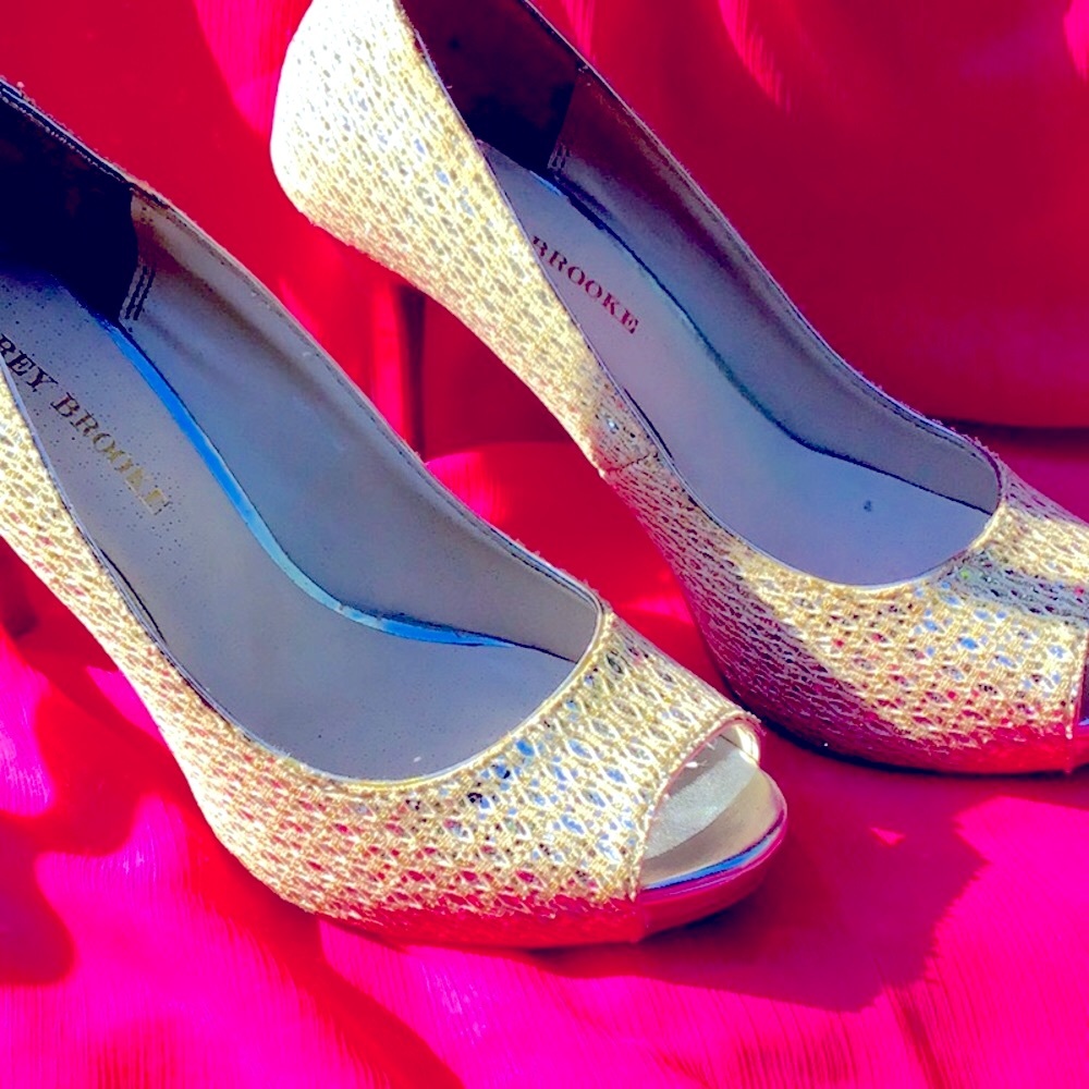 Aubrey Brooke heel